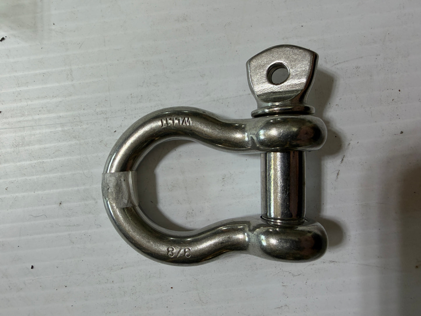 3/8" Stainless Steel Bow Shackle