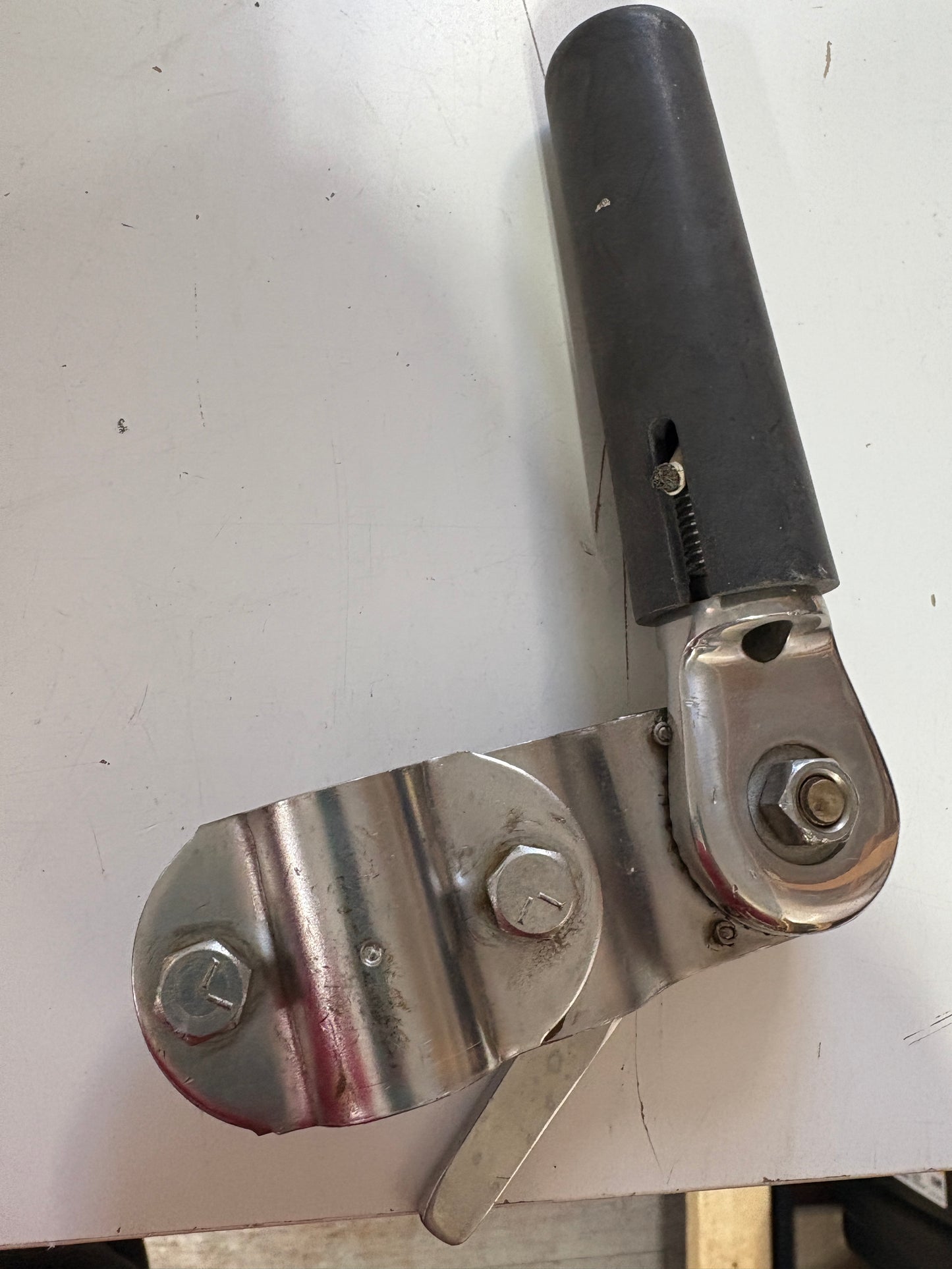 SeaRanger Railing Mount Antenna Base