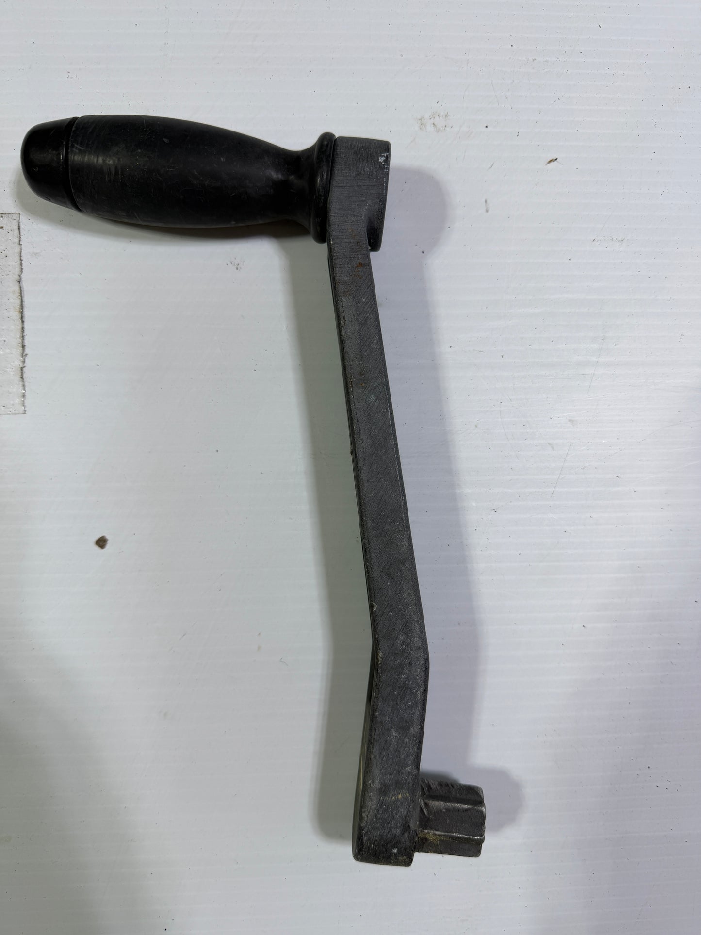 8" Aluminum Barient Winch Handle