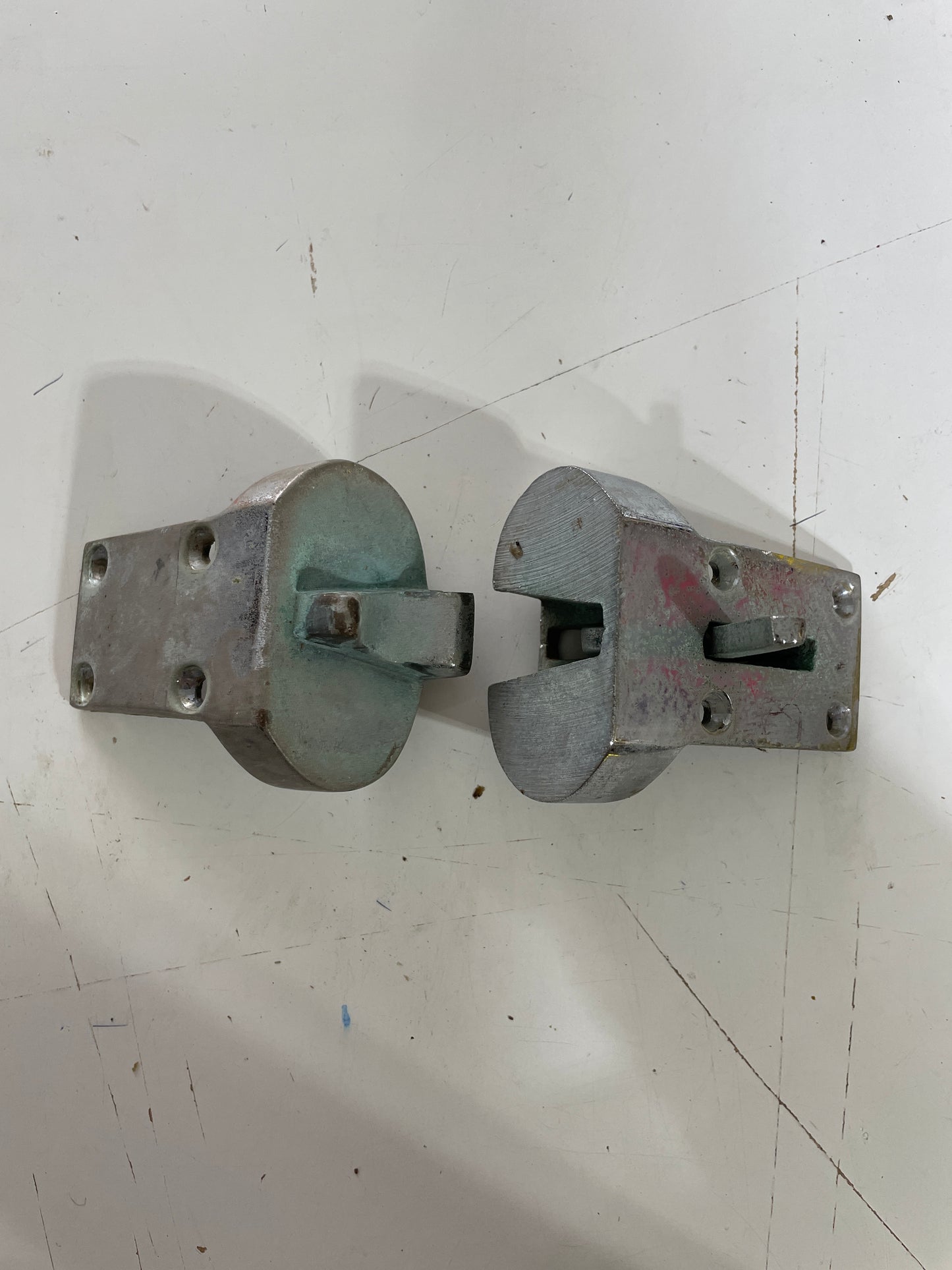 Perko 185-1M Chromed Bronze Latching Hinge