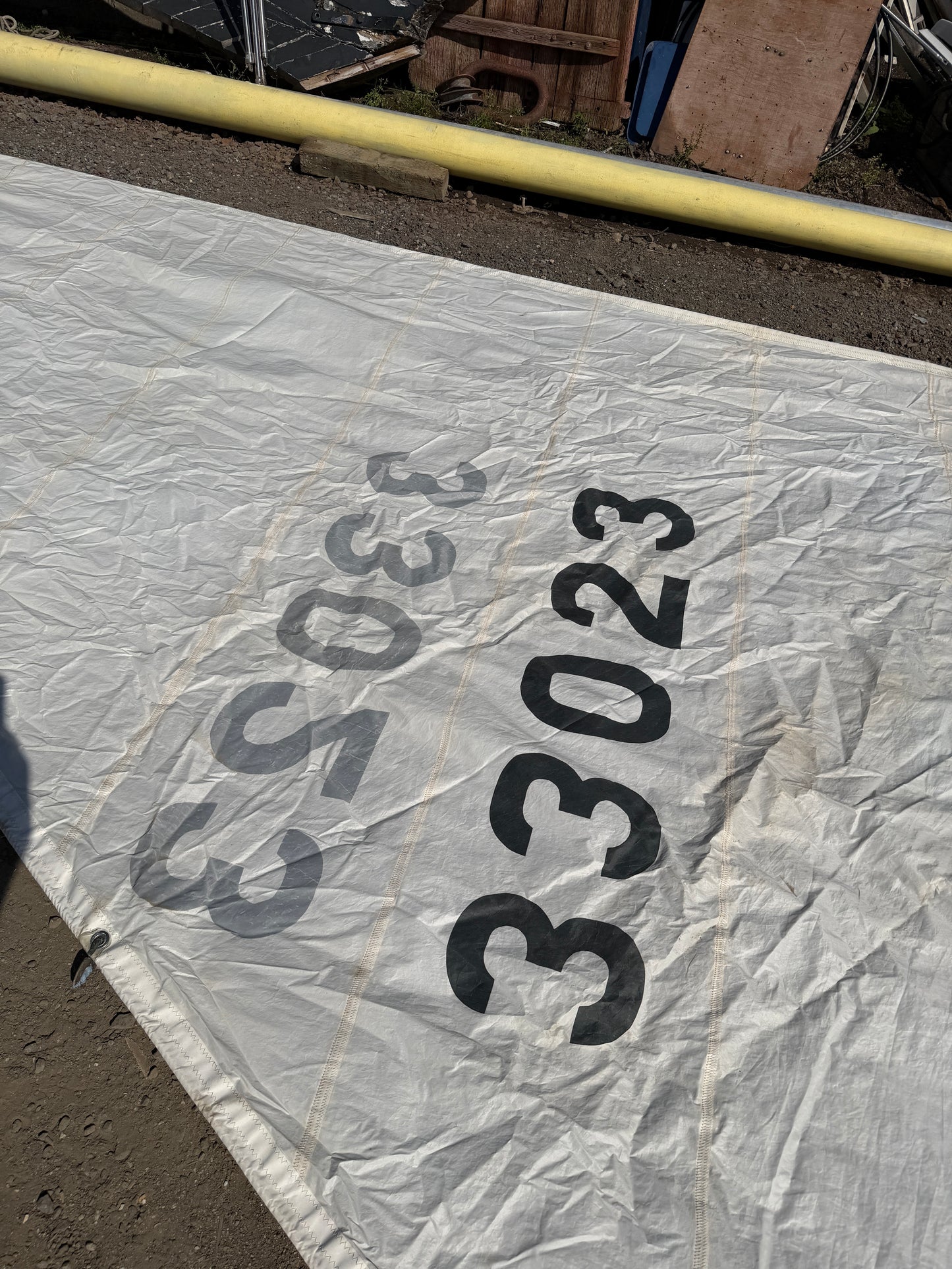 1978 Hunter 30 Headsail - 38'2" x 37'3" x 20'7"