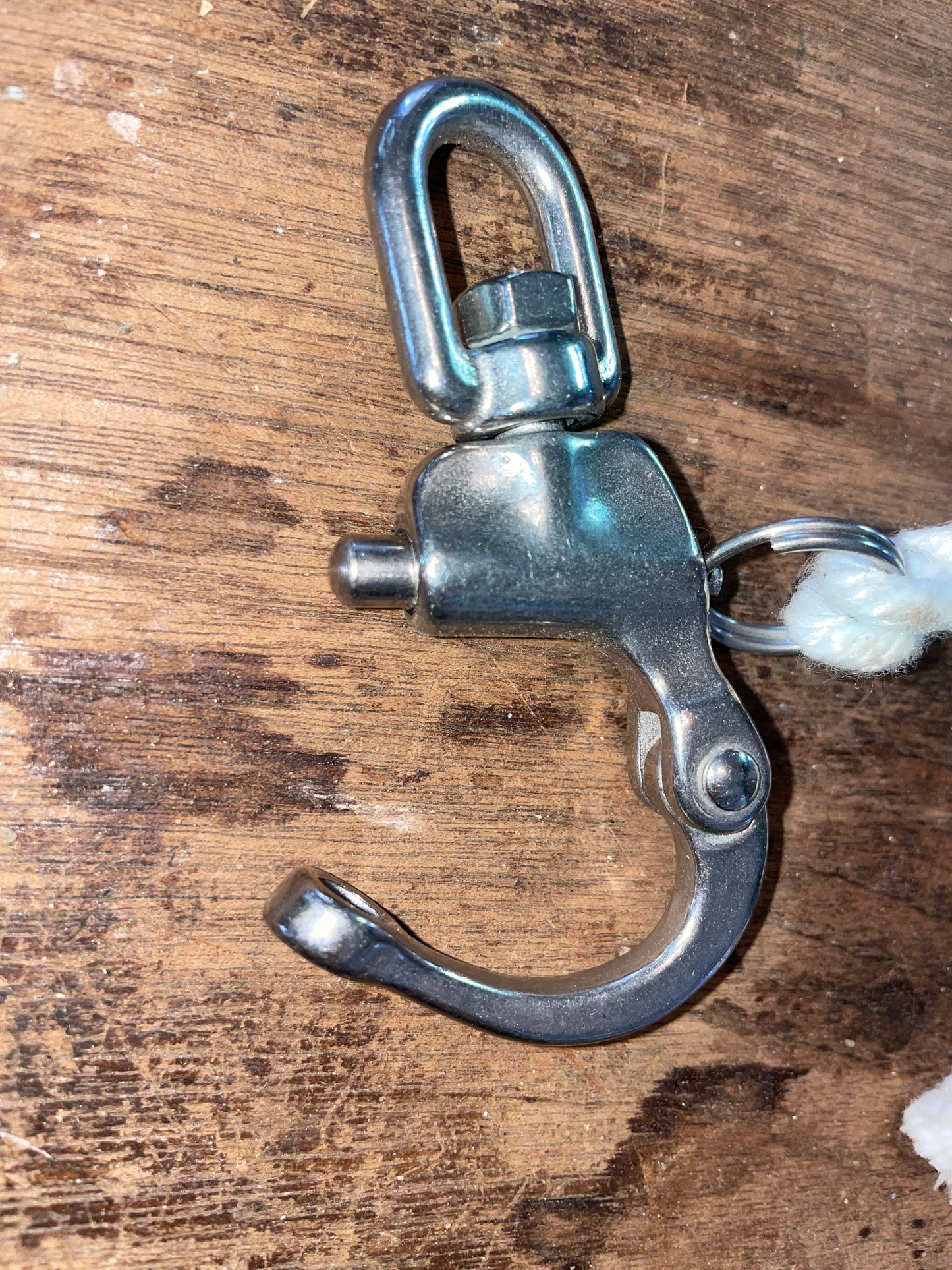 SS Swivel Bail Shackle With Pull- 1/2”