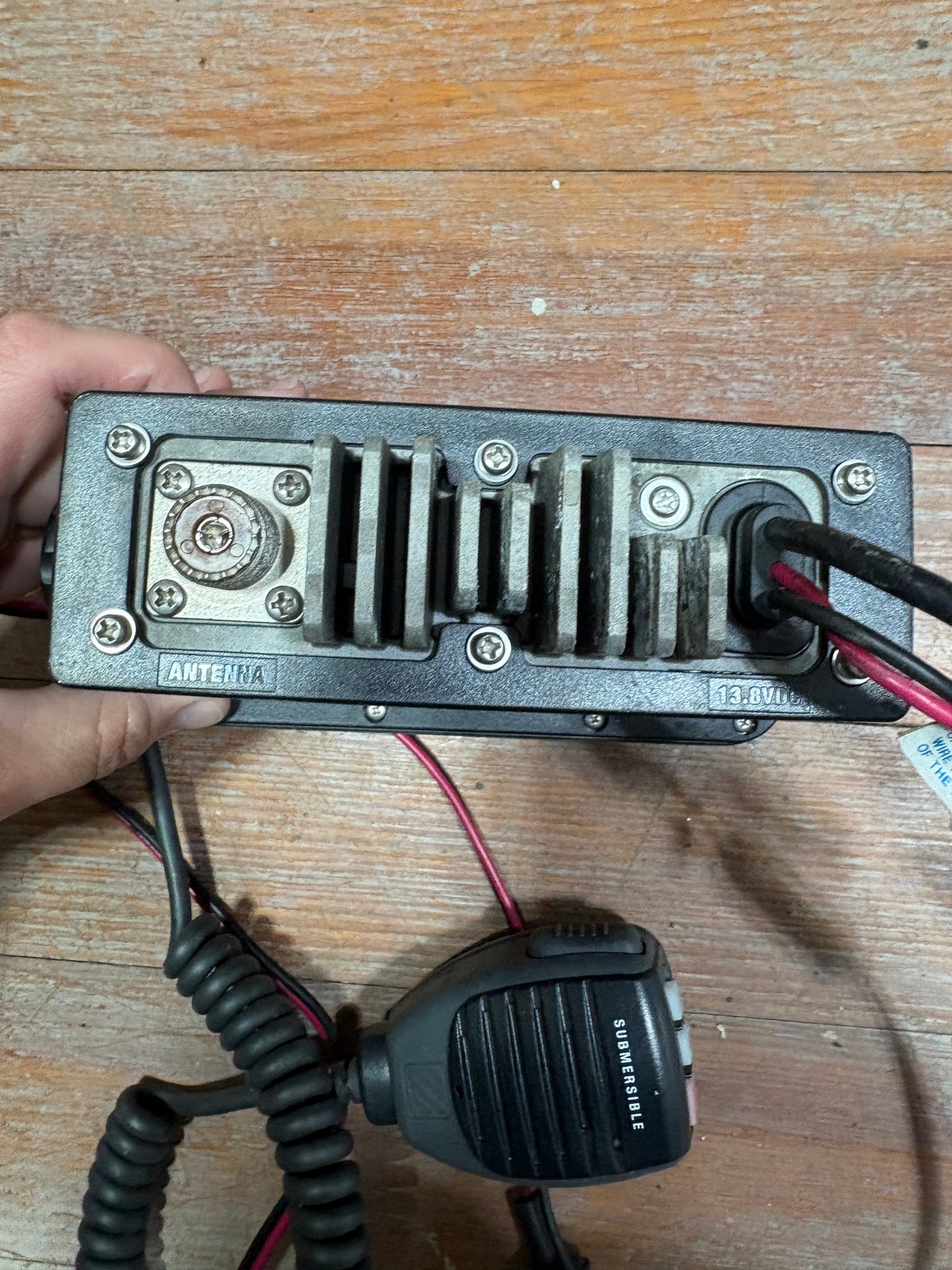 West Marine VHF Marine Transceiver Model VHF595BK