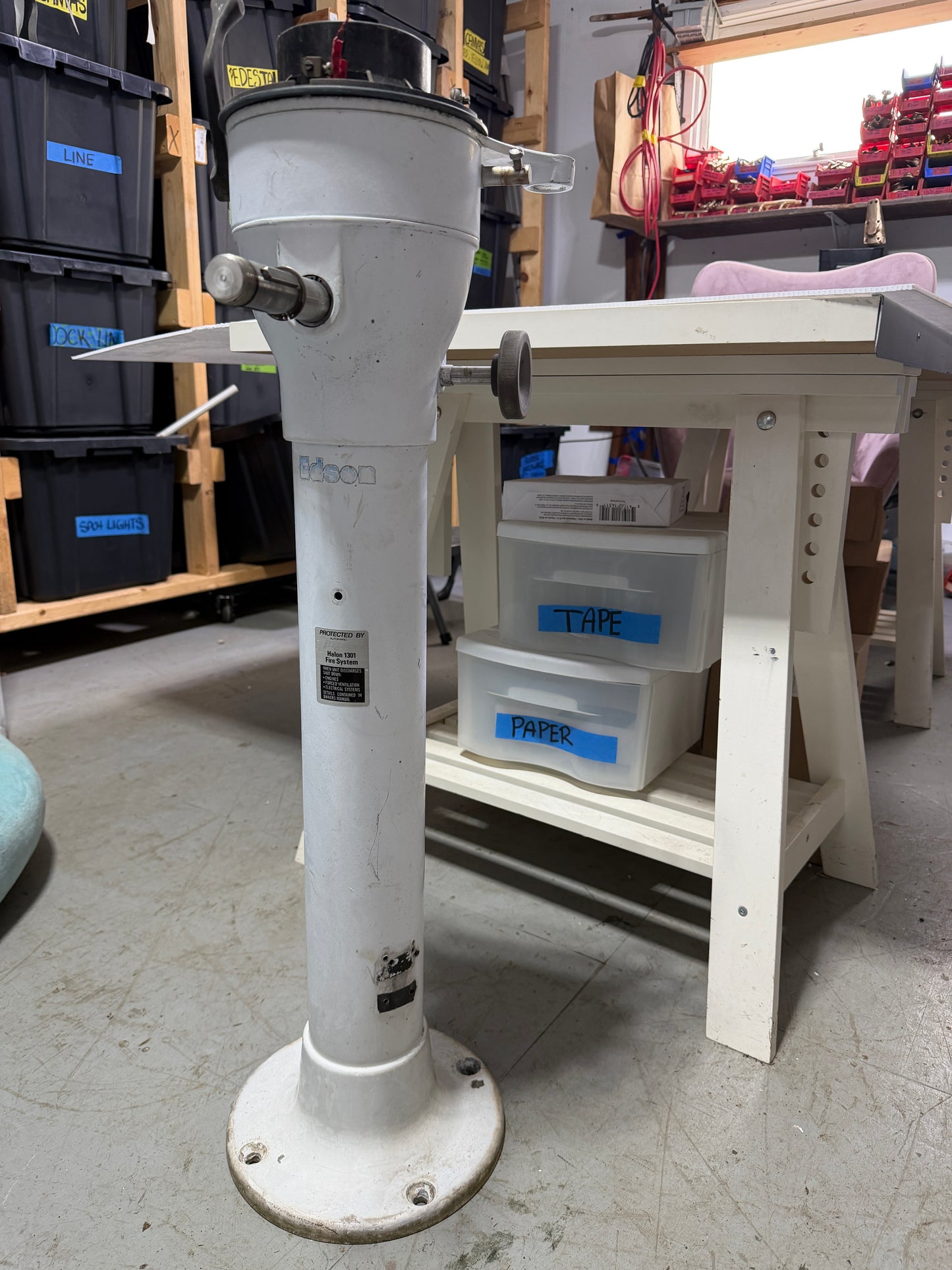 Edson Pedestal MODEL 42372