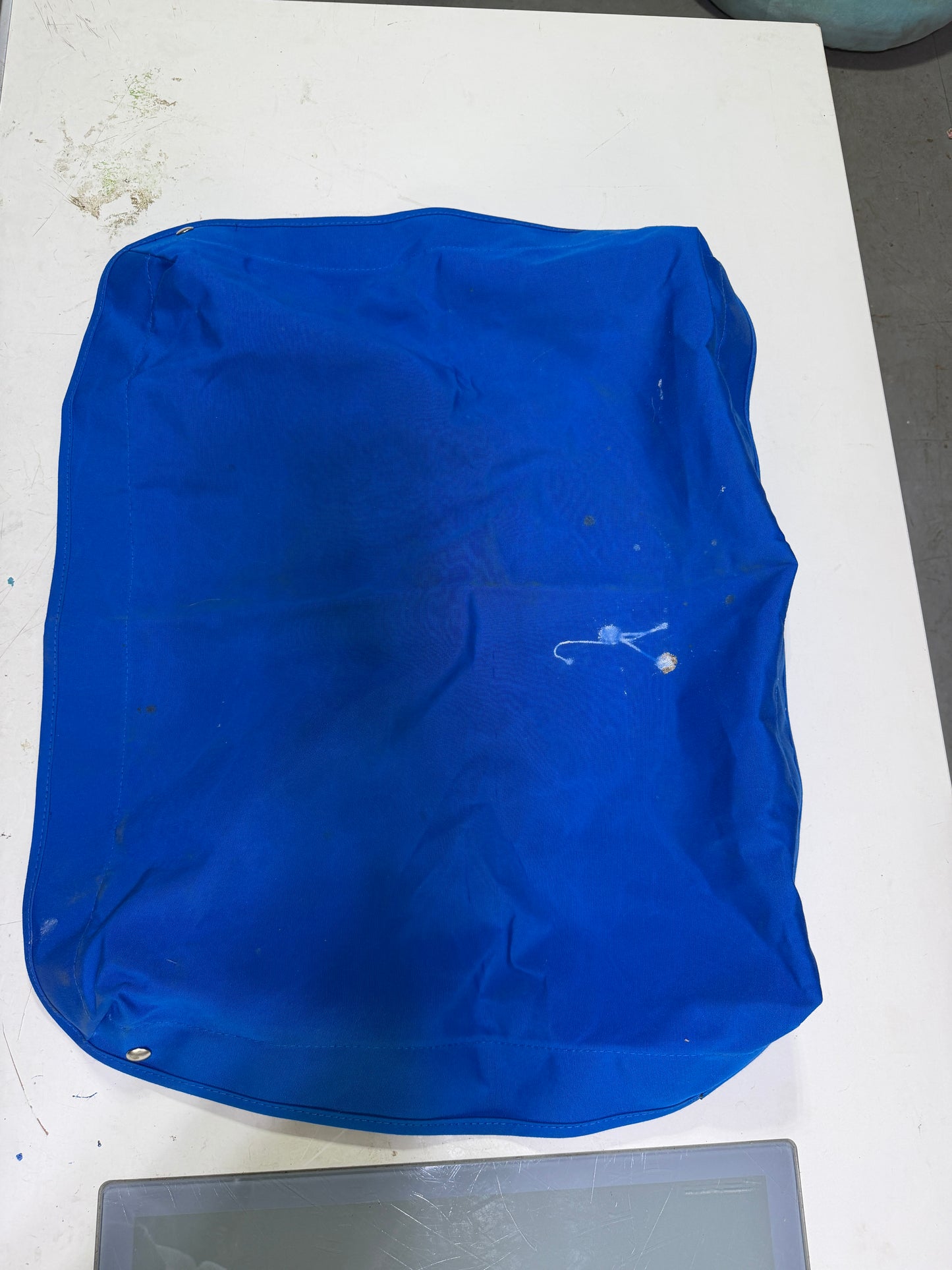 22" Long x 19" Wide x 2" Deep Pacific Blue Hatch Cover