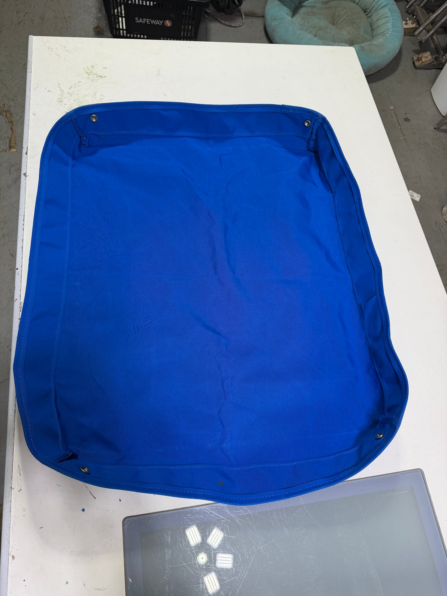 22" Long x 19" Wide x 2" Deep Pacific Blue Hatch Cover
