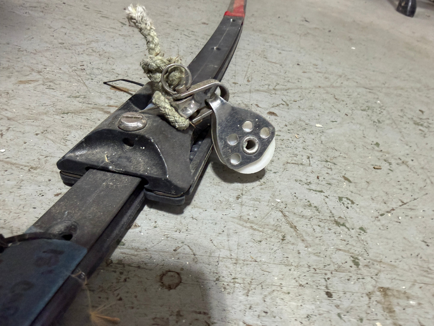 55 1/2" Curved Traveler - 7/8" Track Width