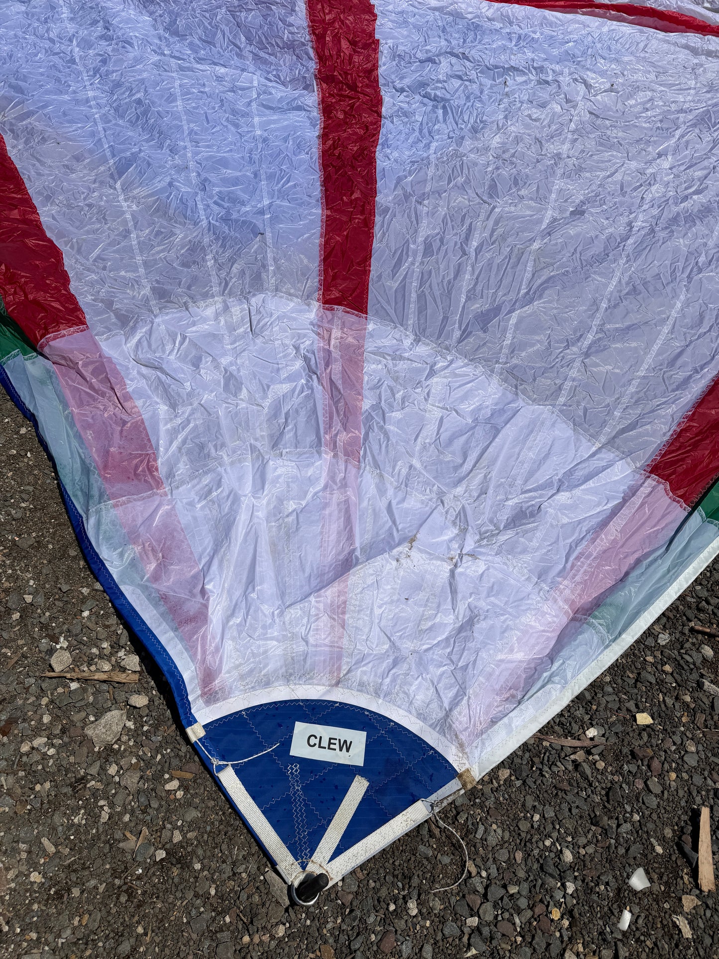 Hunter 30 Symmetrical Spinnaker 41'2" x 41'2" x 22'3" - LIKE NEW CONDITION