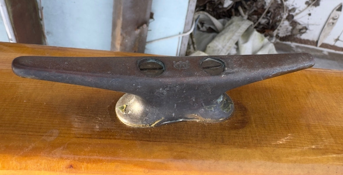 Wooden Boom with Lots of Bronze Hardware - Alden Priscilla 1971