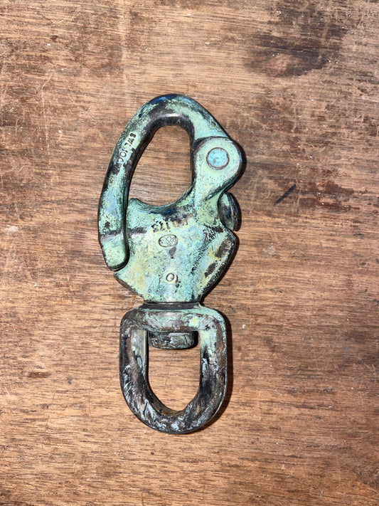 Solid Bronze B&A Swivel Bail Shackle 11/16”