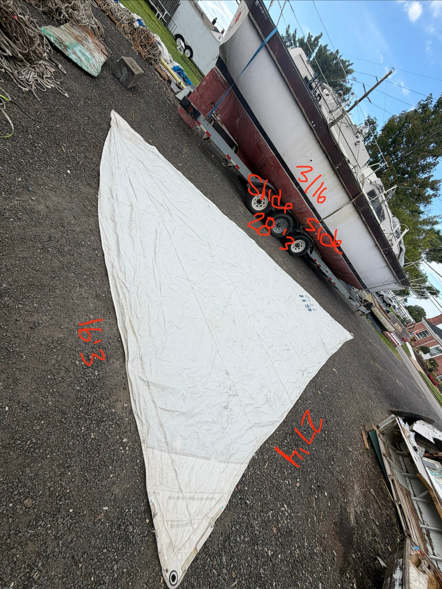 28'3" (3/16" Slide Side) x 27'4" x 16'3" - Hunter 25 Mainsail