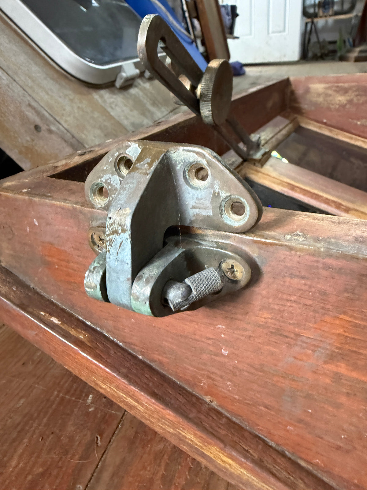 Teak Butterfly Hatch - Marine Trader 38