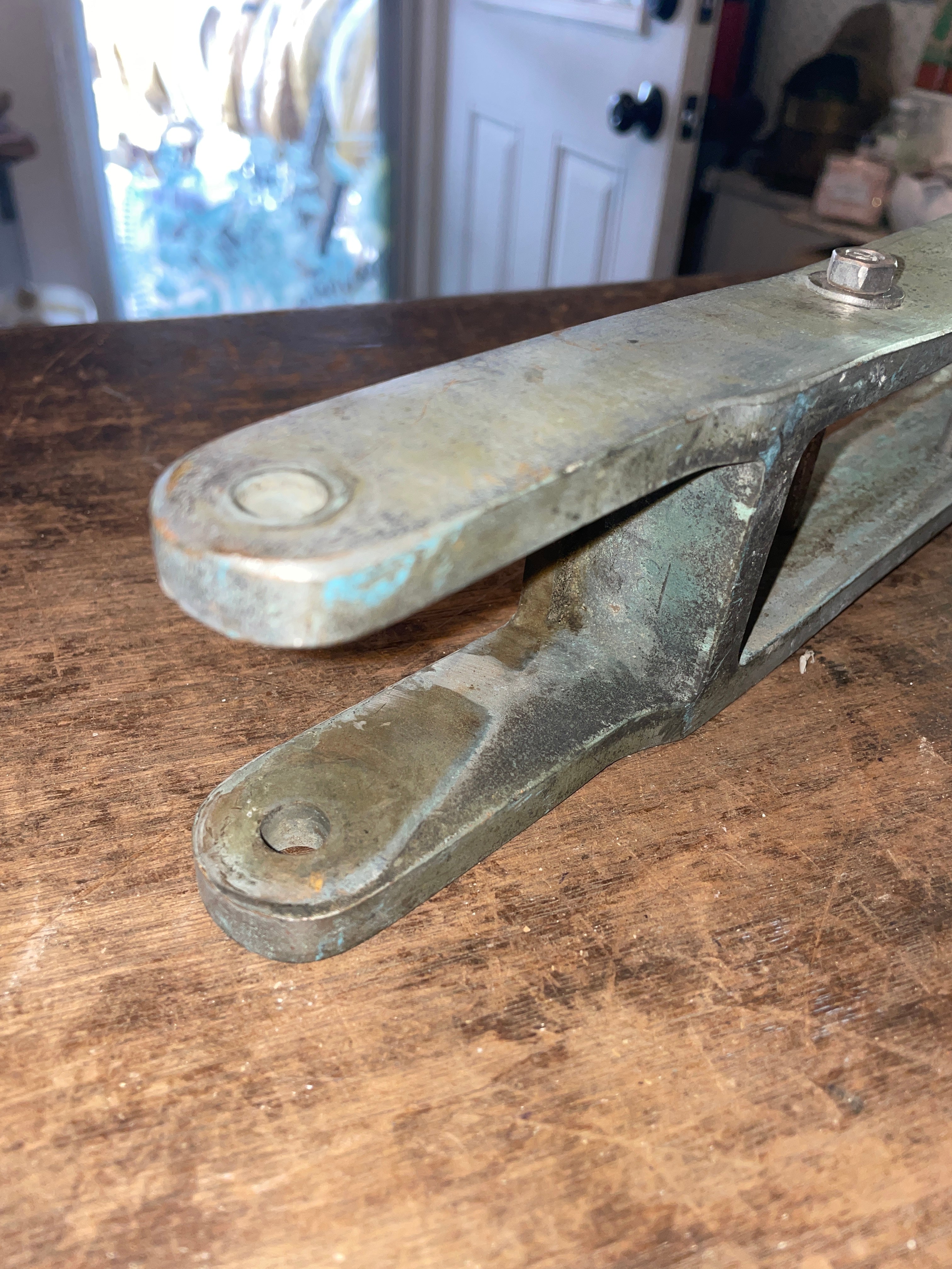 tiller bracket sailboat