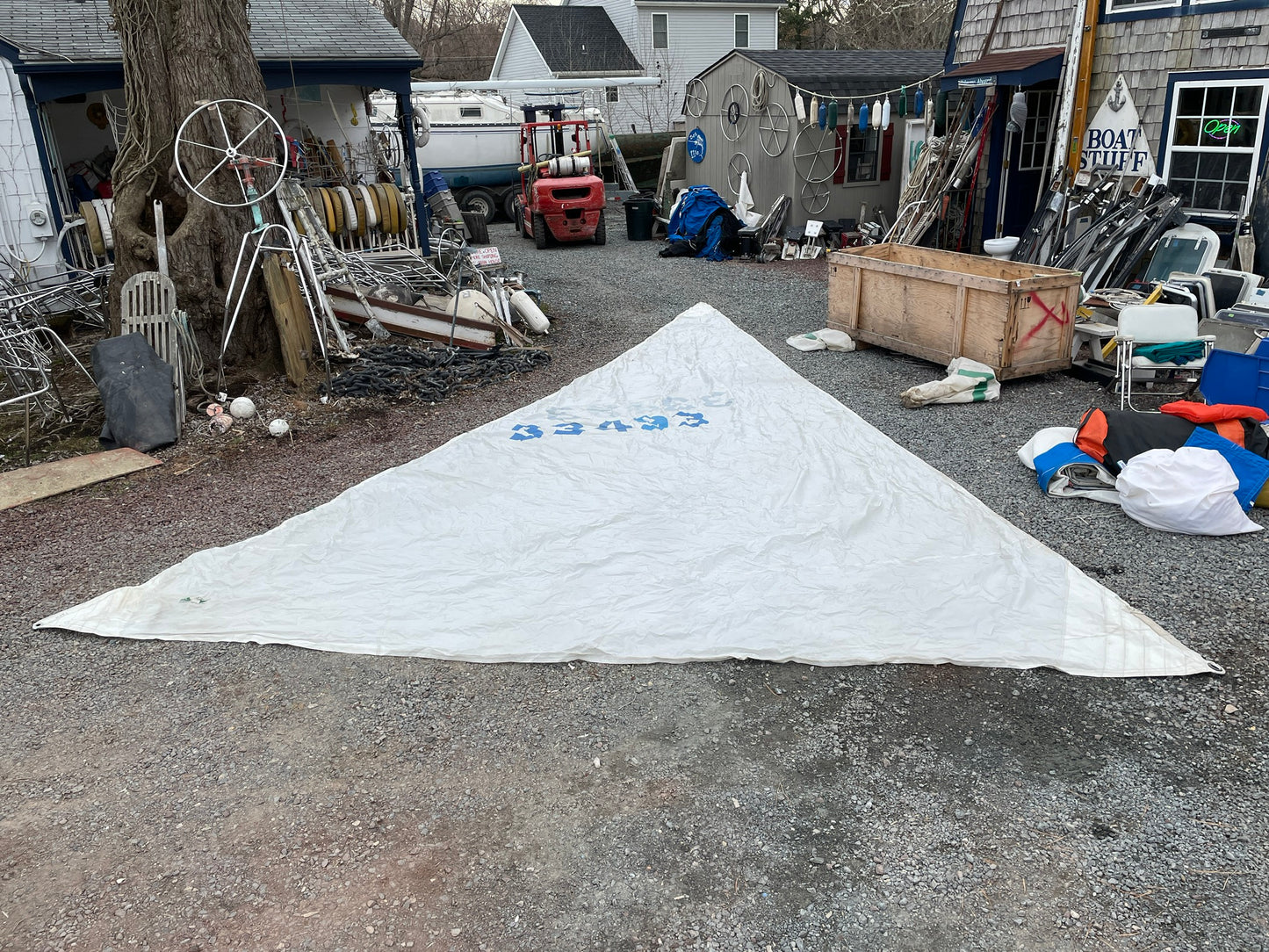 Mainsail - 18’5” x 30’ x 30’8”