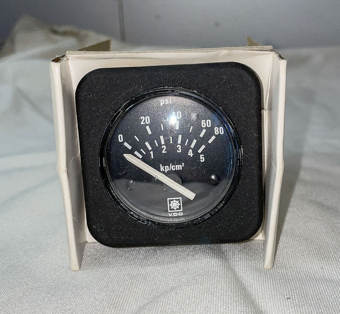 VDO Marine 12V Pressure Gauge - NEW