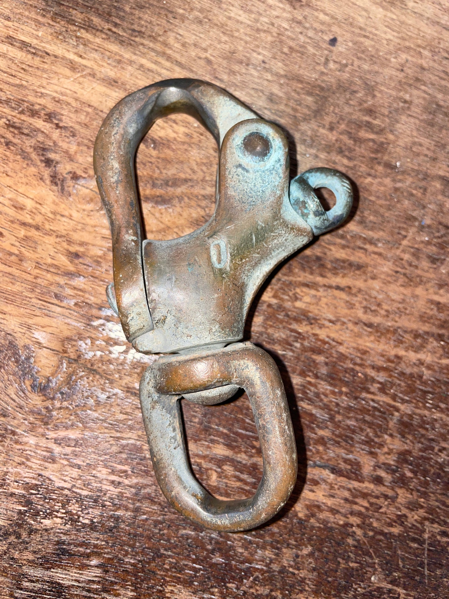 Vintage Merriman Bronze 5/8" Snap Shackle Swivel Bail