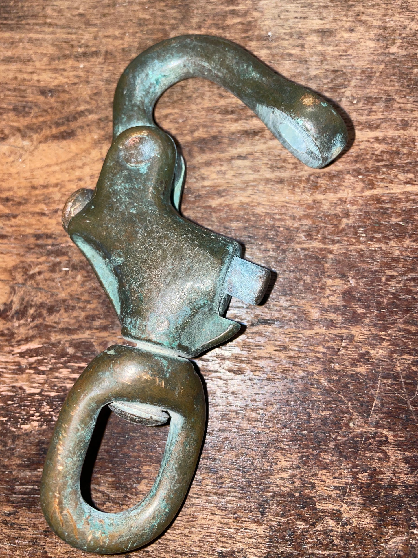 Vintage Bronze 5/8" Snap Shackle Swivel Bail